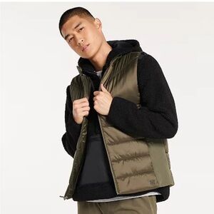 NWT Men’s FLX Active Quilted Vest